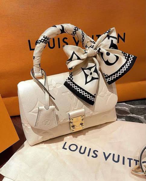 Louis Vuitton Handbags Pallet