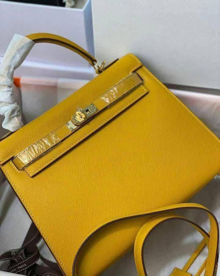 High-End Womens Handbags Pallets